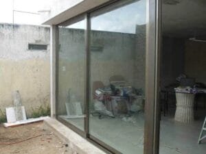 Instalación de vidrios y aluminios en Cancún